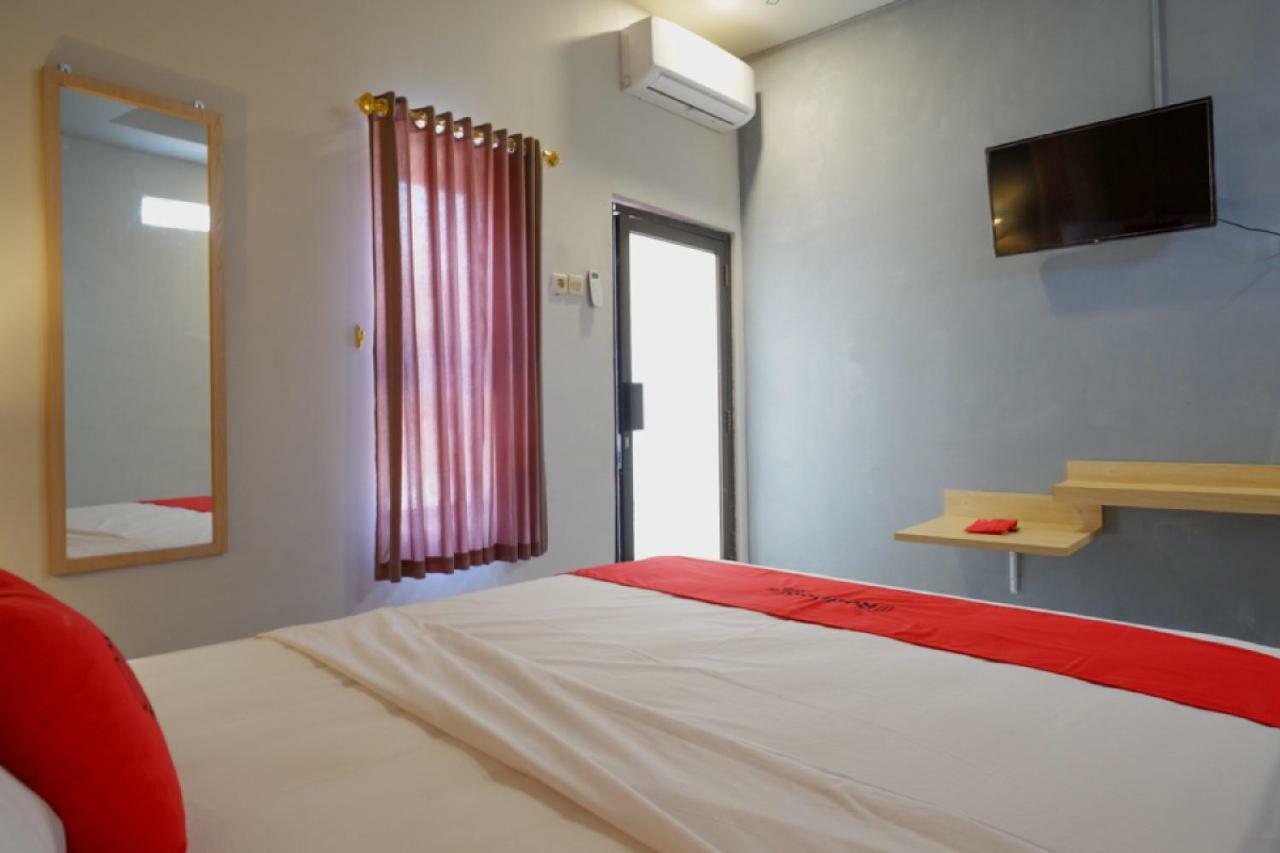 เรดดอร์ซ ชาเรียะฮ์ ใกล้น้ำตกเตกัล Hotel ภายนอก รูปภาพ