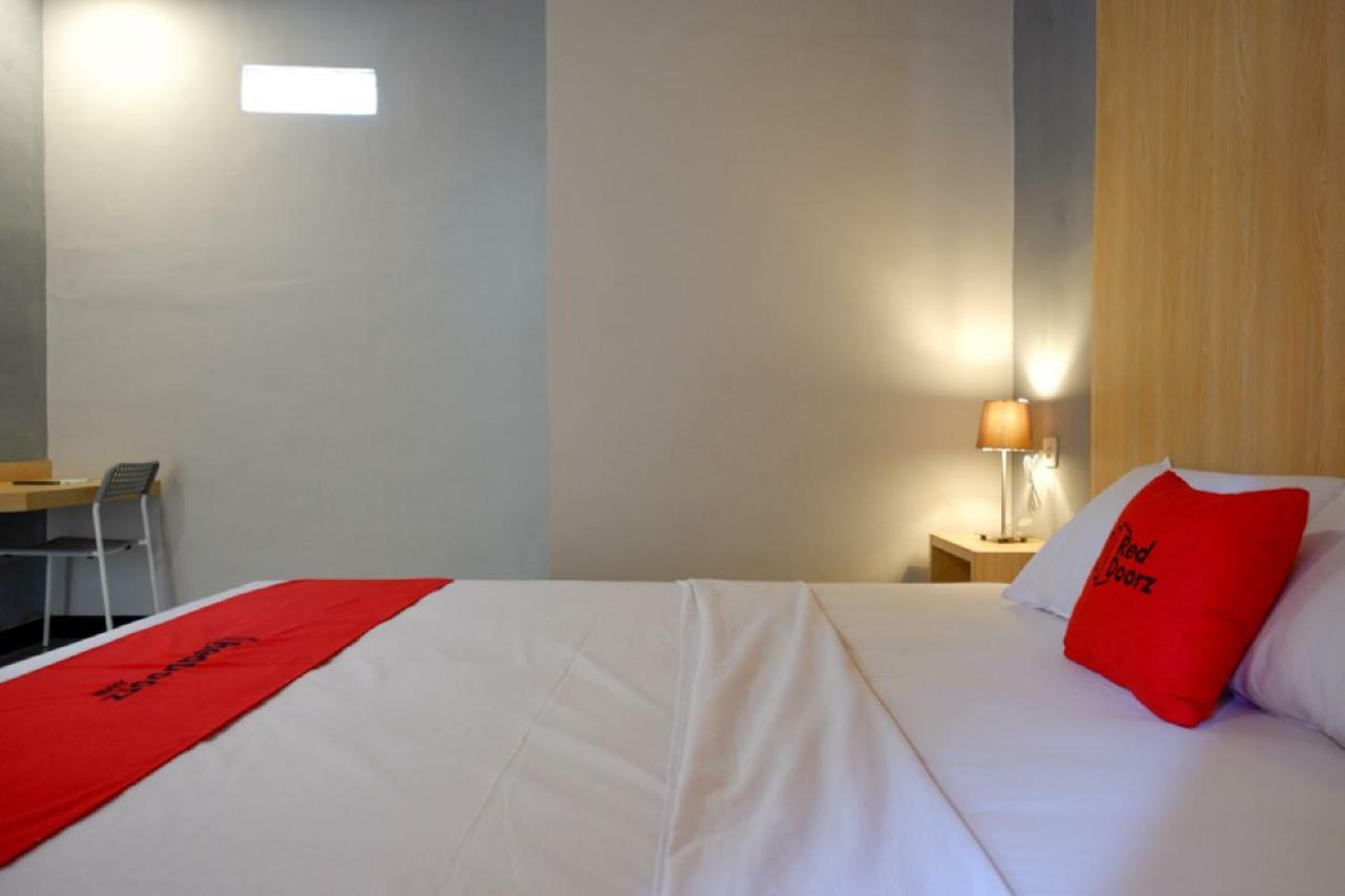เรดดอร์ซ ชาเรียะฮ์ ใกล้น้ำตกเตกัล Hotel ภายนอก รูปภาพ